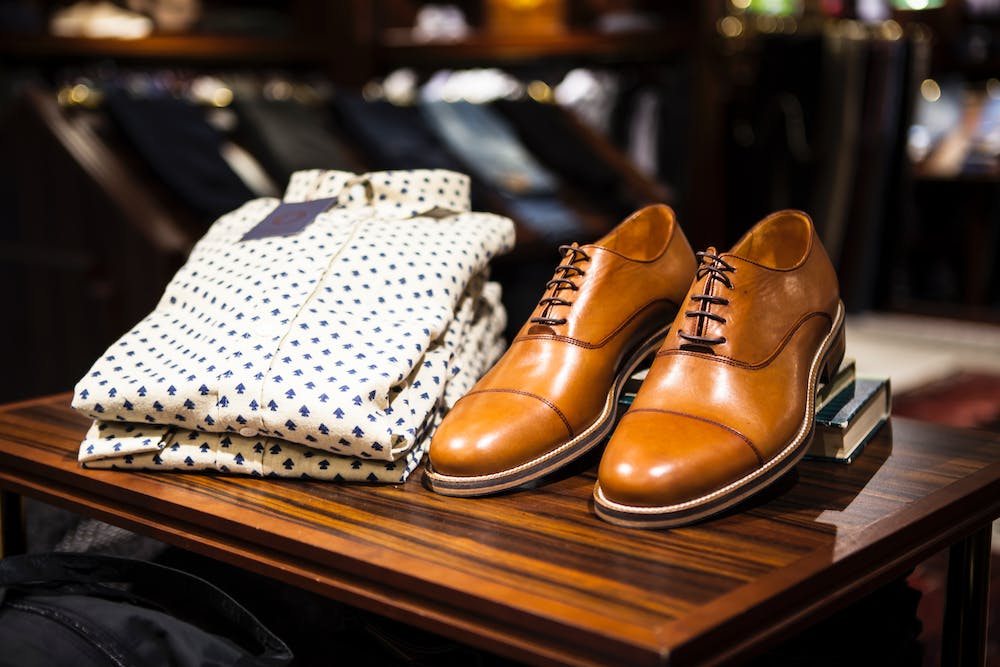 How to Wear Men's Oxford Shoes