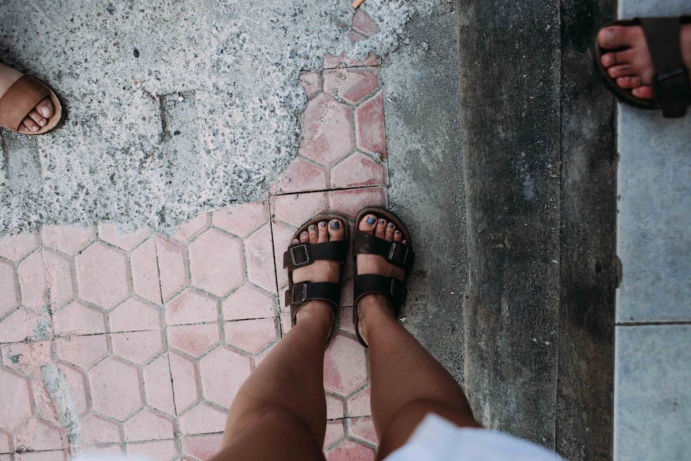 The Best Women's Sandals for Flat Feet